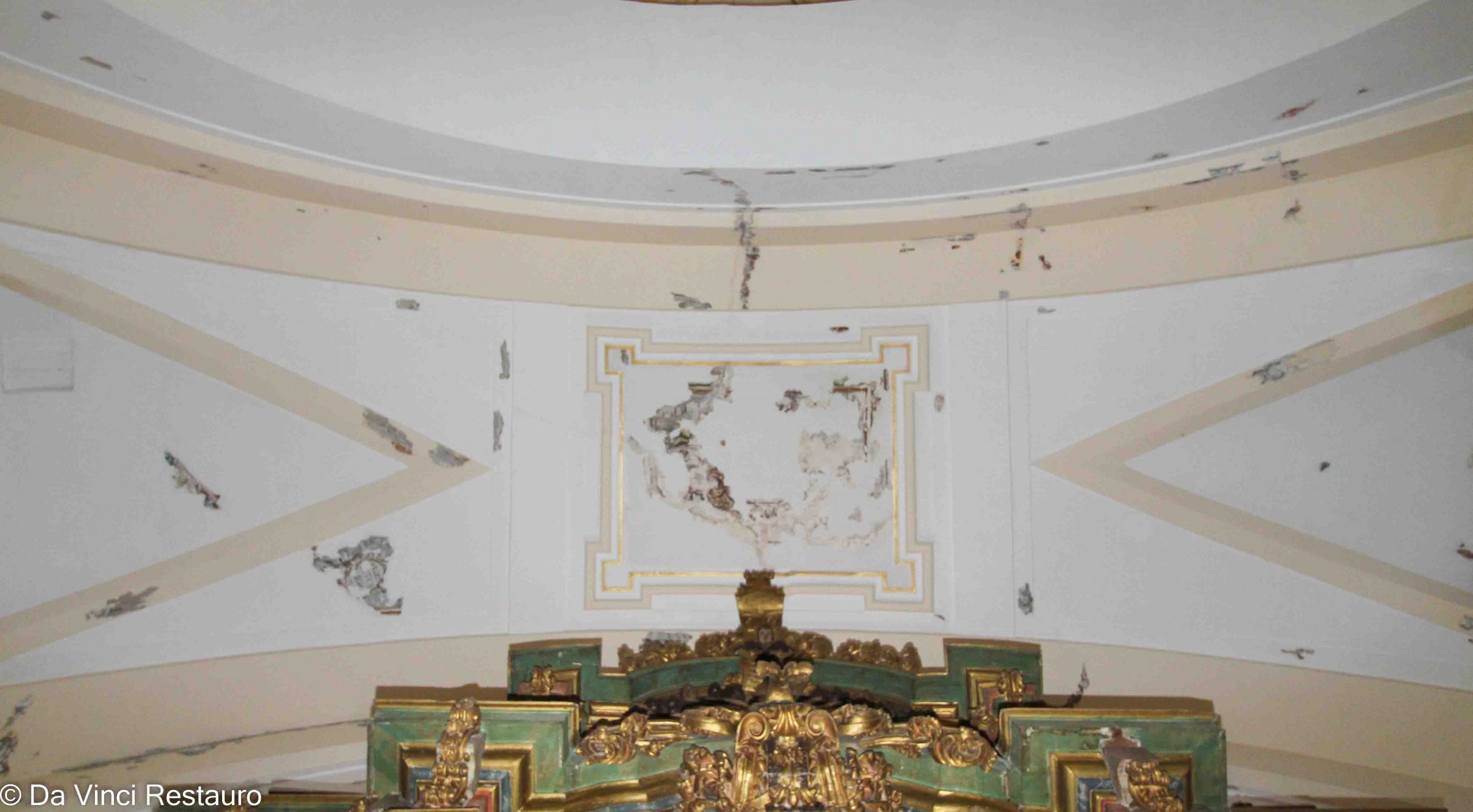 Bóveda Herencia antes de restauración