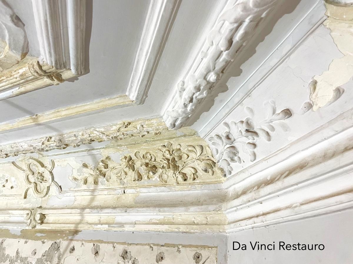 REstauracion casa historica Decapado de molduras